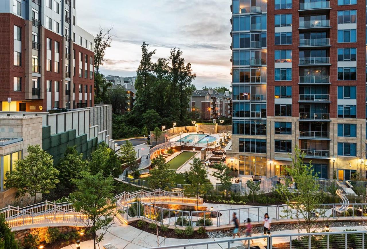 Hala Tysons McLean Exterior foto